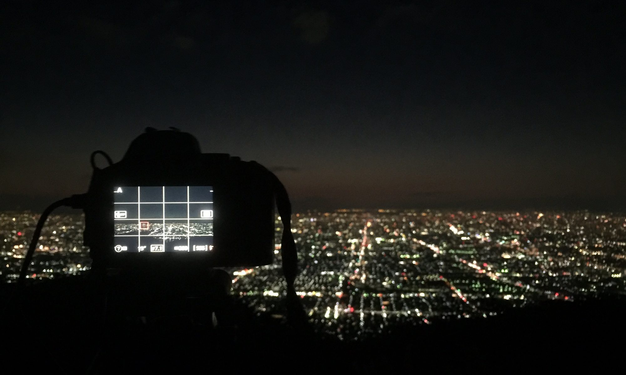 Nikonのカメラ D5600 で撮る夕日 夜景 ダブルズームキットレンズでも綺麗に撮れることを紹介します Mintブログ